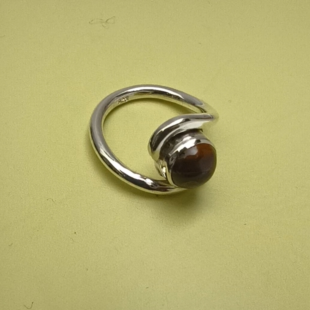 Infinity Tiger's Eye Ring - Picture 3 of 6